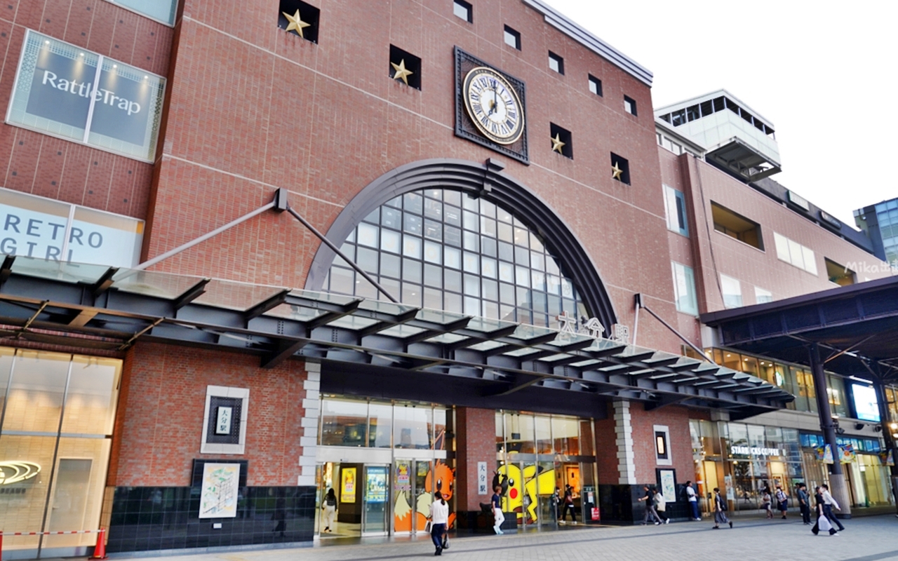 【日本】大分JR九州Blossom飯店|真的就住在JR 大分站旁,擁有可眺望整個大分街景的頂樓露天溫泉,而且還是由七星列車水戸岡大師設計裝潢而成,低調奢華,周邊生活圈便利。 【日本】大分JR九州Blossom飯店|真的就住在JR 大分站旁,擁有可眺望整個大分街景的頂樓露天溫泉,而且還是由七星列車水戸岡大師設計裝潢而成,低調奢華,周邊生活圈便利。