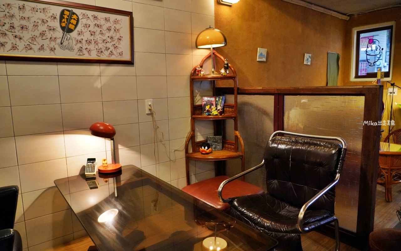 【台中】 西區 夕 日 裡 的 王 八 蛋｜巷弄內復古老宅 日式刨冰店！深夜限定 無菜單刨冰，多層次風味果香搭配，細節滿滿。