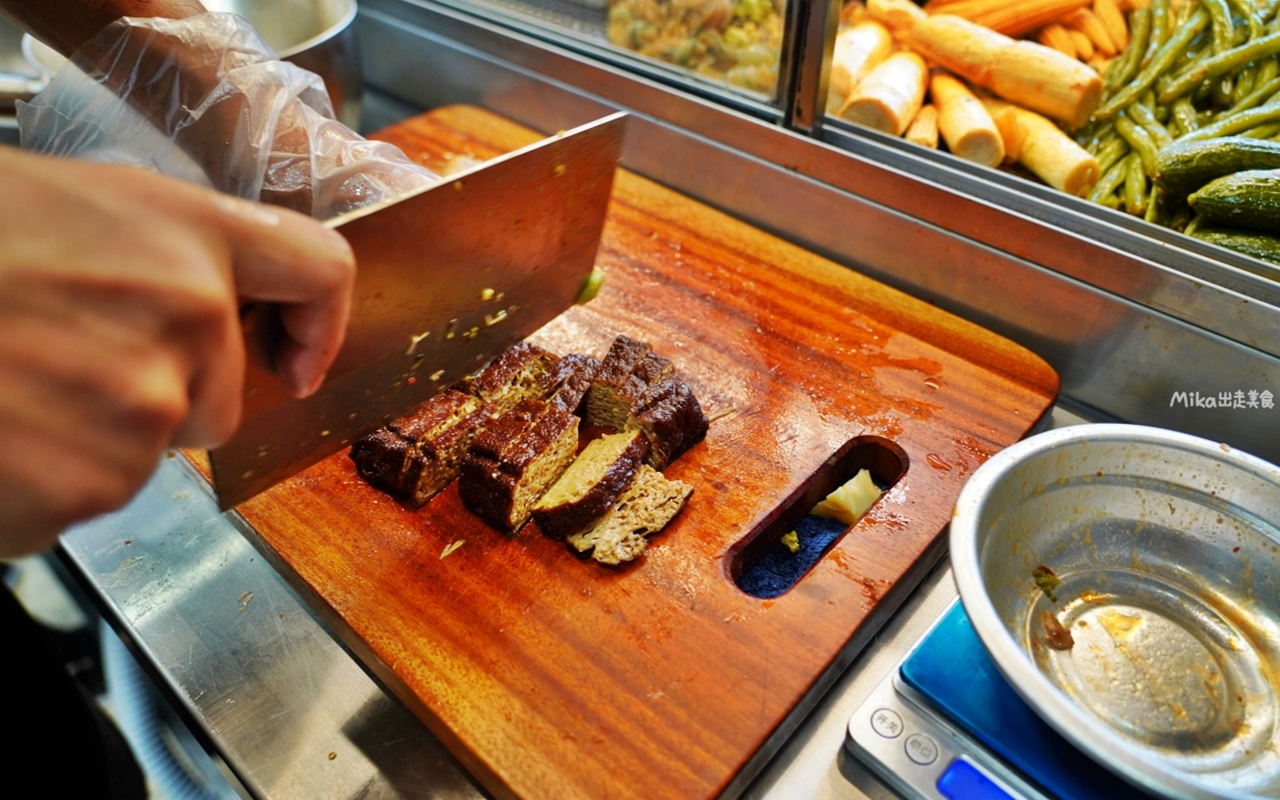 【桃園】 秘醬滷味 桃園龍安店｜桃園新開幕 很適合夏天吃 來自上海祖傳秘方 醬味獨特的秘製冷滷，冷冷吃更Q更入味。