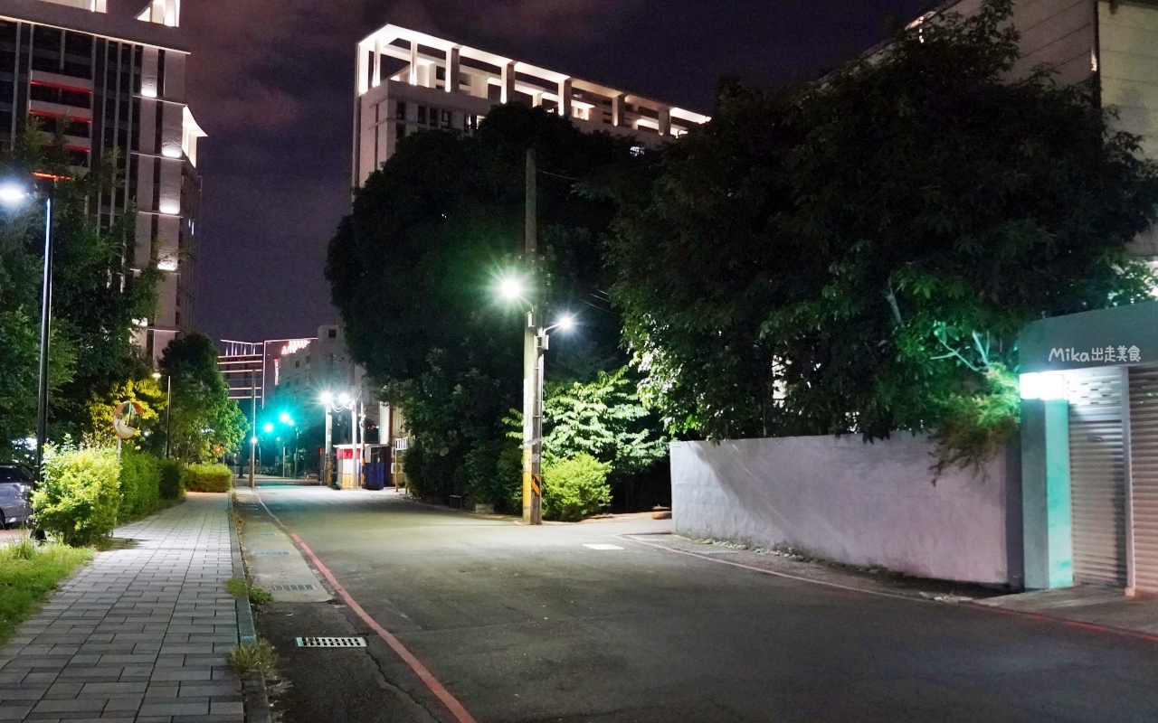 【新竹】 東區 普派西點蛋糕｜巷弄民宅內 新竹隱藏版蛋黃酥，顆顆碩大香酥還很爆餡！激推必買芋頭酥。