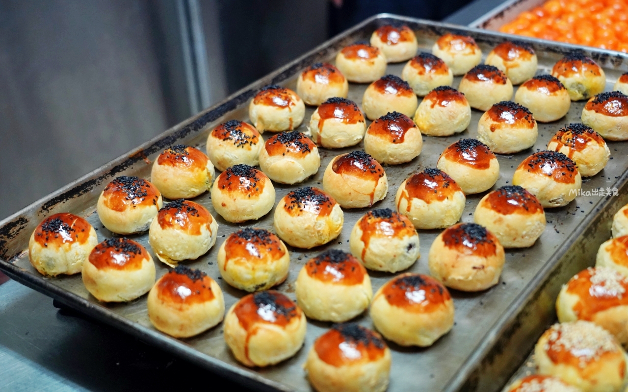 【新竹】 東區 普派西點蛋糕｜巷弄民宅內 新竹隱藏版蛋黃酥，顆顆碩大香酥還很爆餡！激推必買芋頭酥。