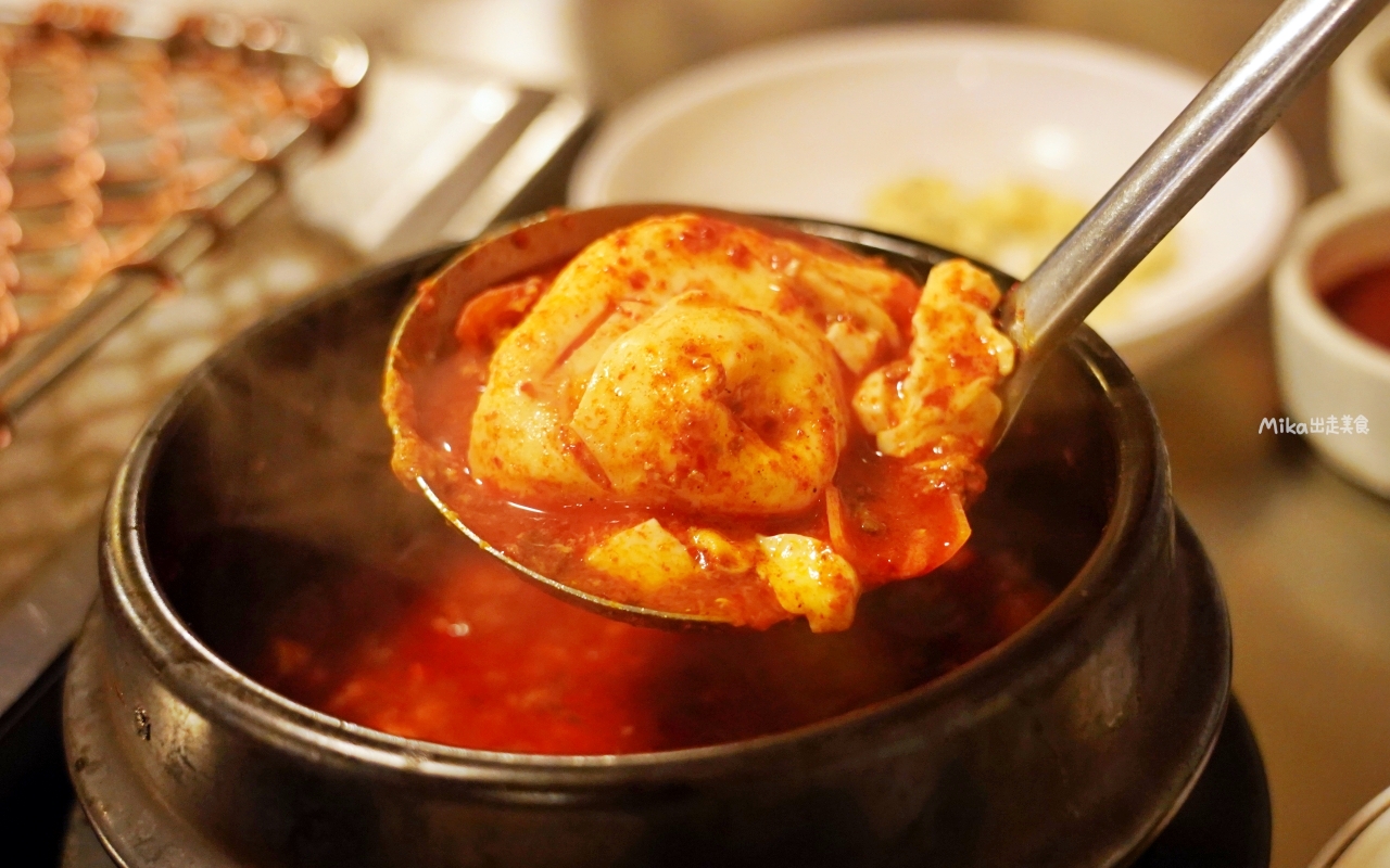 【韓國】 首爾 世光烤腸 江南店｜復古裝潢 炭火慢烤 ，油滋滋香噴噴烤腸控最愛，蒜蓉牛肋條超推。