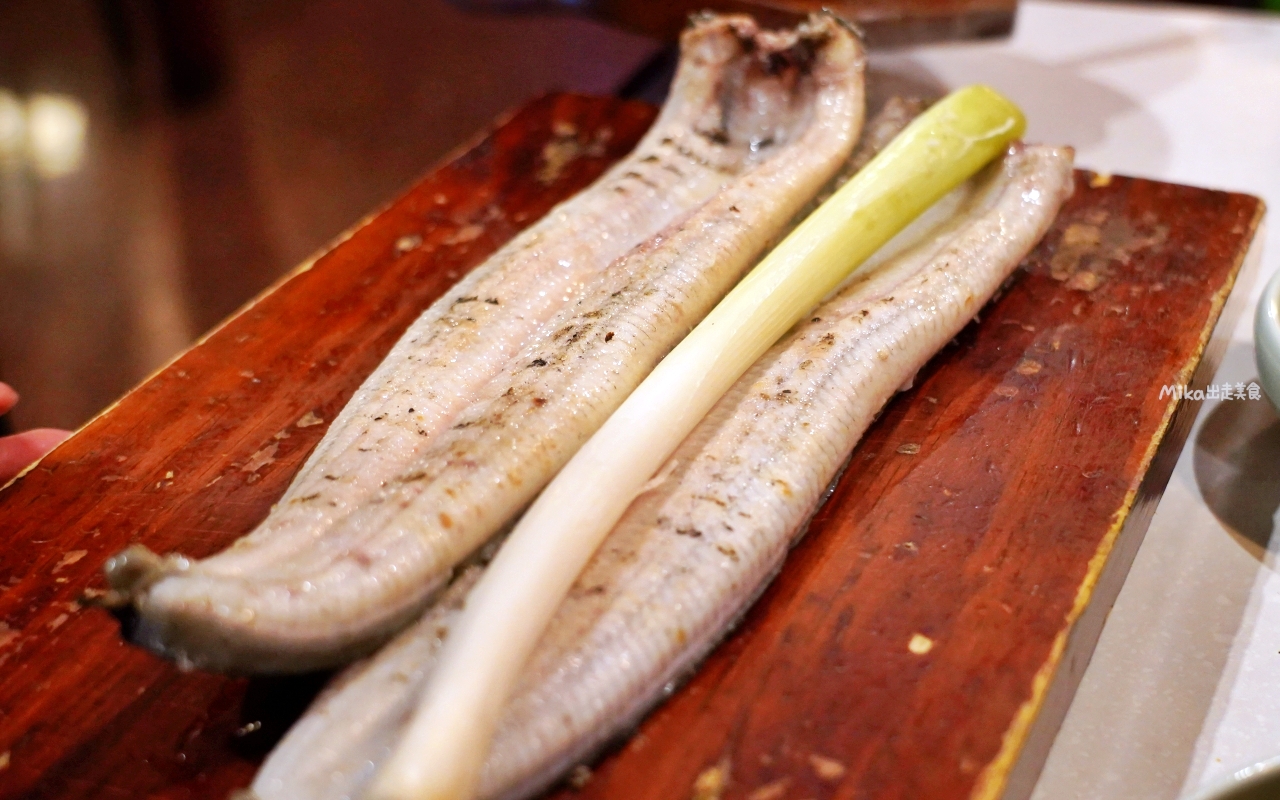 【韓國】 首爾 江南 永東鰻魚영동장어｜首爾必吃烤鰻魚，夏季食補聖品 外酥脆內軟Q還有滿滿膠質。
