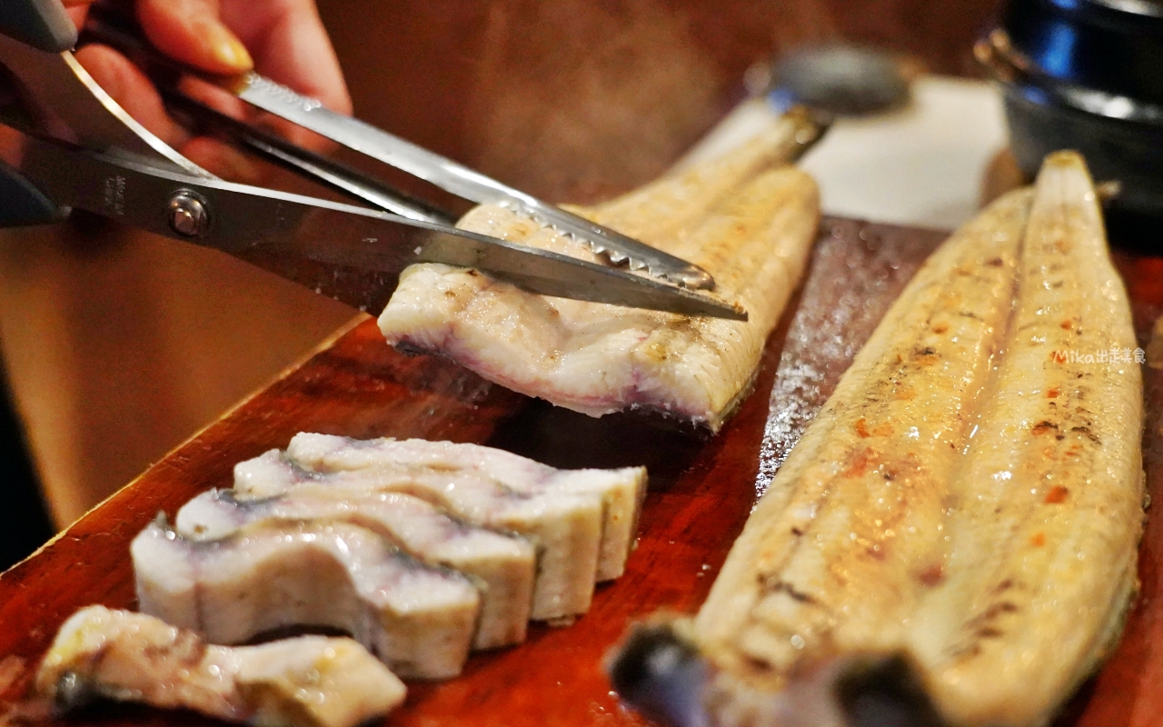 【韓國】 首爾 江南 永東鰻魚영동장어｜首爾必吃烤鰻魚，夏季食補聖品 外酥脆內軟Q還有滿滿膠質。