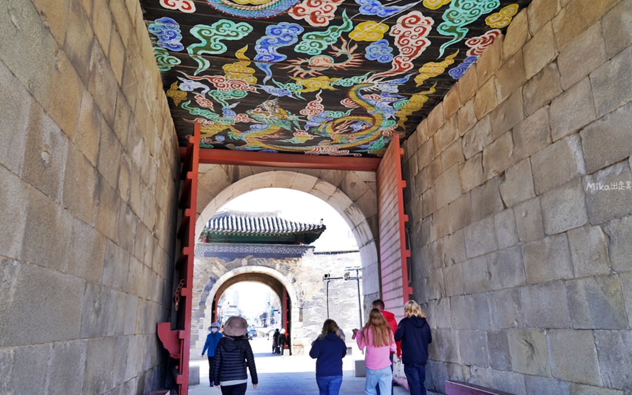 【韓國】 水原景點美食推薦｜歷史古蹟水原華城、星空圖書館，韓國水原周邊美食景點一日遊行程推薦。