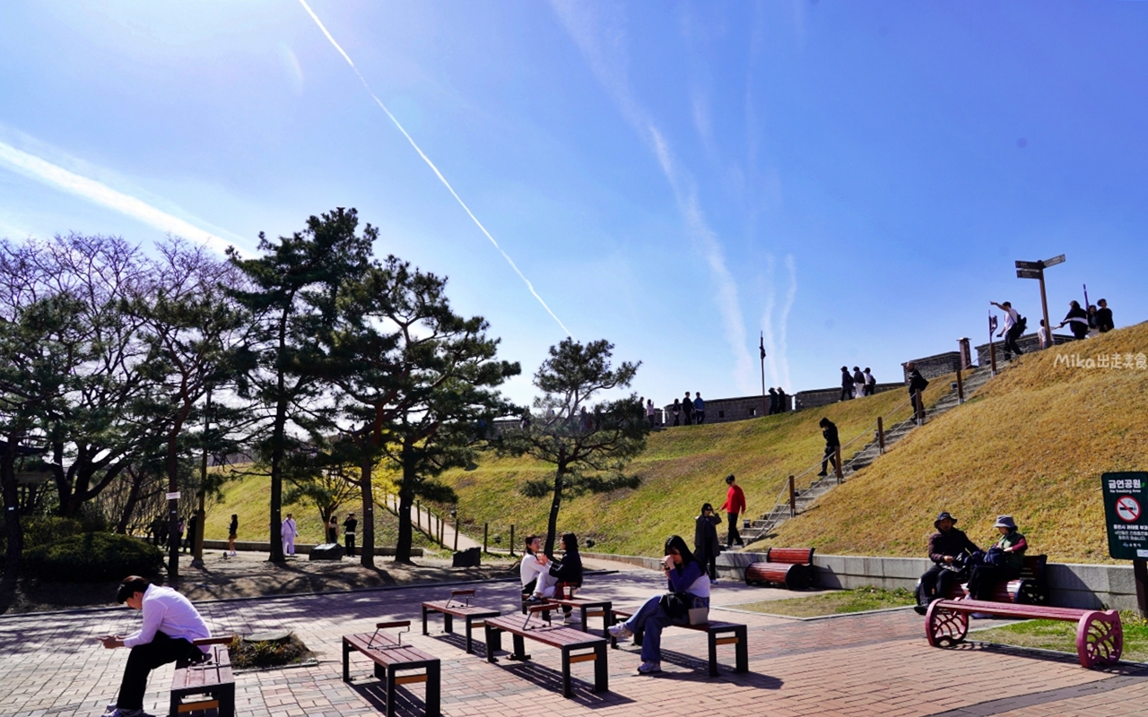 【韓國】 水原景點美食推薦｜歷史古蹟水原華城、星空圖書館，韓國水原周邊美食景點一日遊行程推薦。