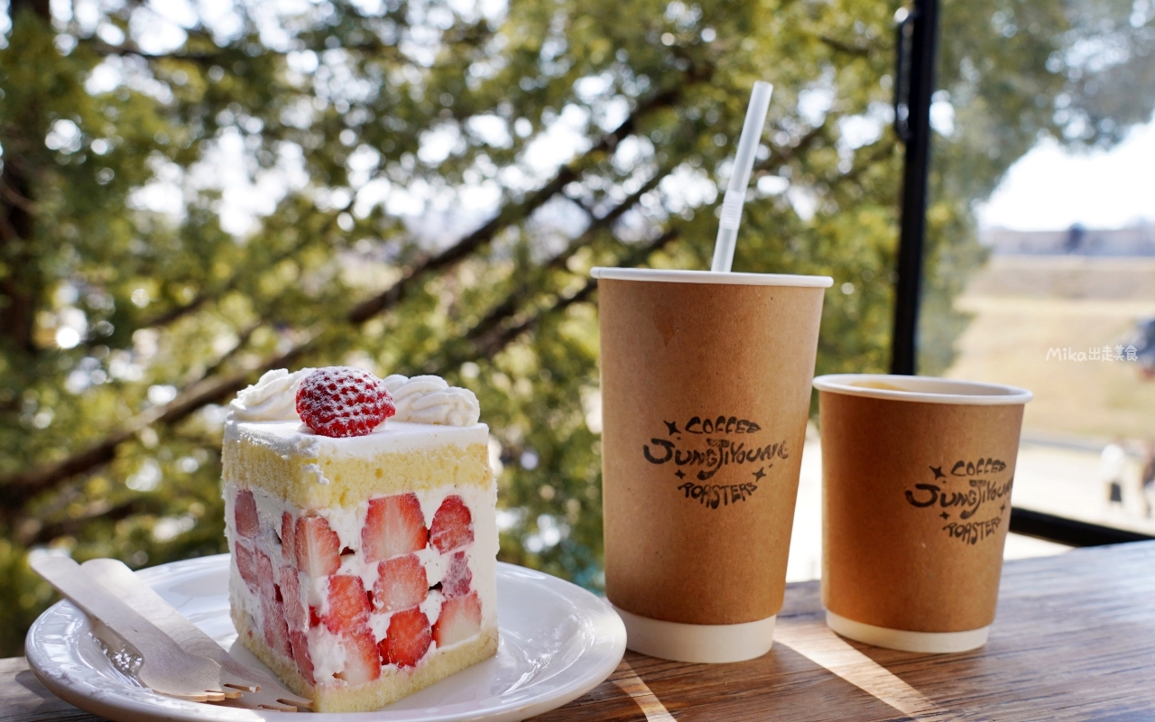 【韓國】 水原市  Jung Jiyoung Coffee Roasters 長安門店｜水原在地咖啡品牌，水原華城旁 廢墟風咖啡廳。