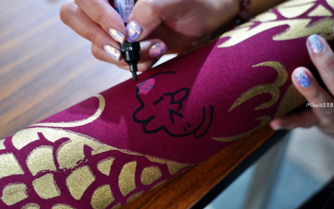 【台中】 龍井 三陽玉府天宮 (龍井天公廟)｜全台最大的天公廟！拜天公超霸氣， 用超巨大 比人還高的龍香及香爐，有夠狂。