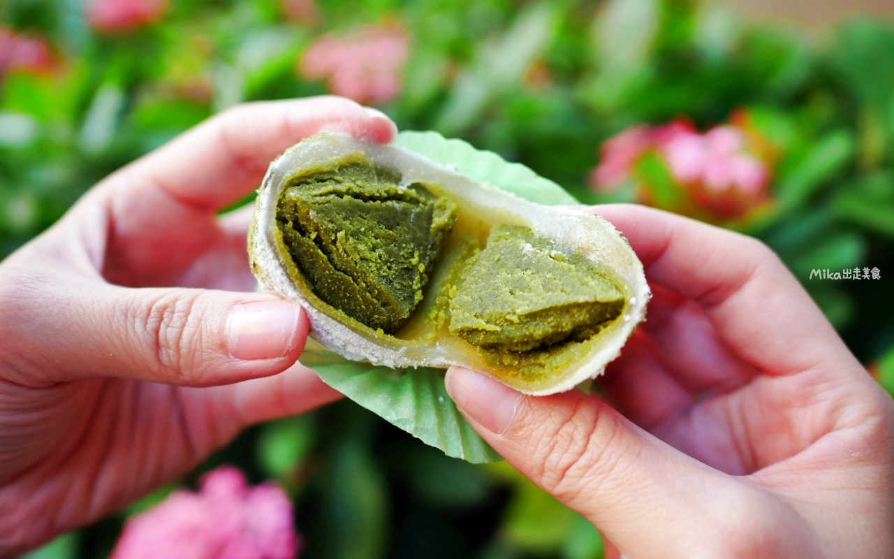 【台中】 中區 久味大姐手工麻糬@台中綠川店｜來自草屯的純米麻糬，既兼具傳統手工又有精美時尚包裝，長圓造型、鹹甜口味都有，台中最佳伴手禮推薦。