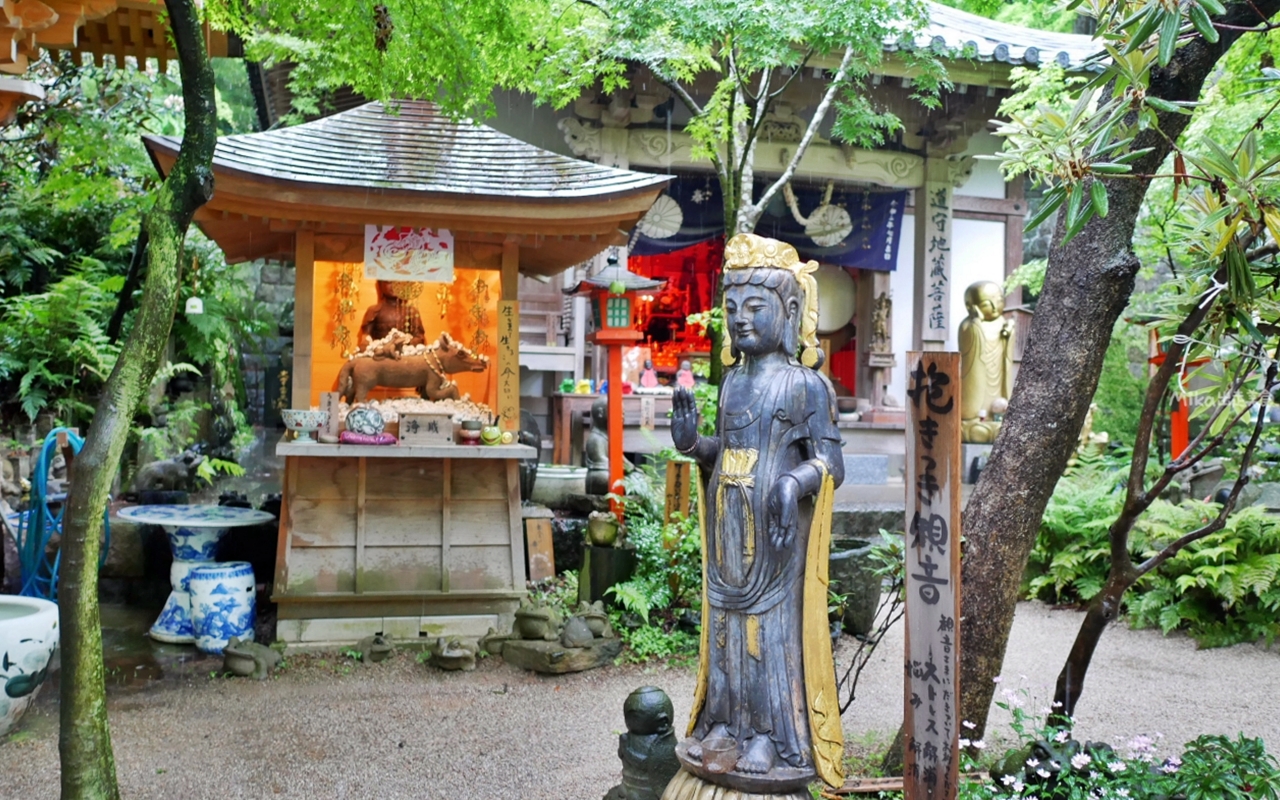 【日本】 福岡 如意輪寺（蛙寺）｜超可愛青蛙神社，收藏超過10000隻青蛙雕像及裝飾品，還有青蛙御守、御朱印，蛙控必來。