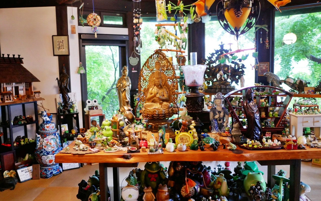 【日本】 福岡 如意輪寺（蛙寺）｜超可愛青蛙神社，收藏超過10000隻青蛙雕像及裝飾品，還有青蛙御守、御朱印，蛙控必來。