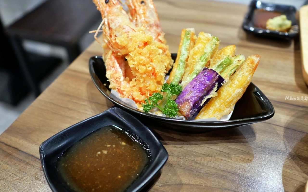 【台中】 東區 花囍家日式料理製研所(站前店）｜浮誇美學系 日式料理，創意無限，好吃也好看。