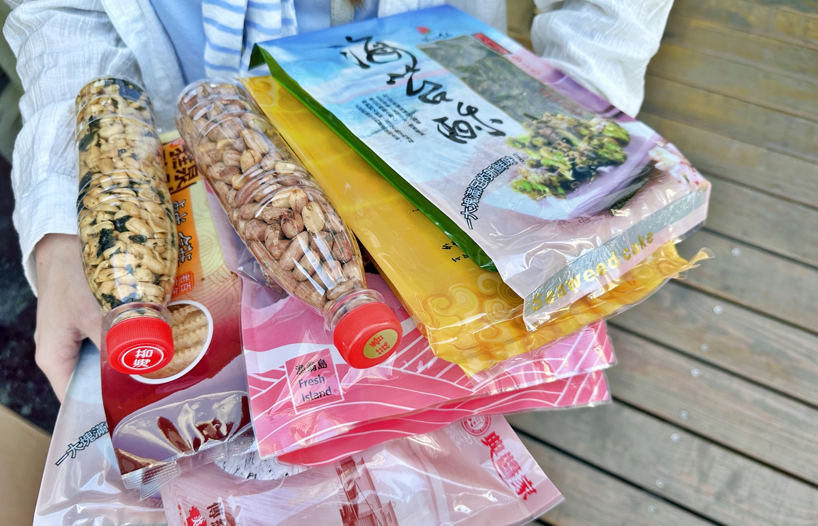 【澎湖】 台灣好行 澎湖空港快線｜澎湖一日旅遊 交通攻略，持澎湖空港快線一日券，市區內不限次數搭到飽只要100元！