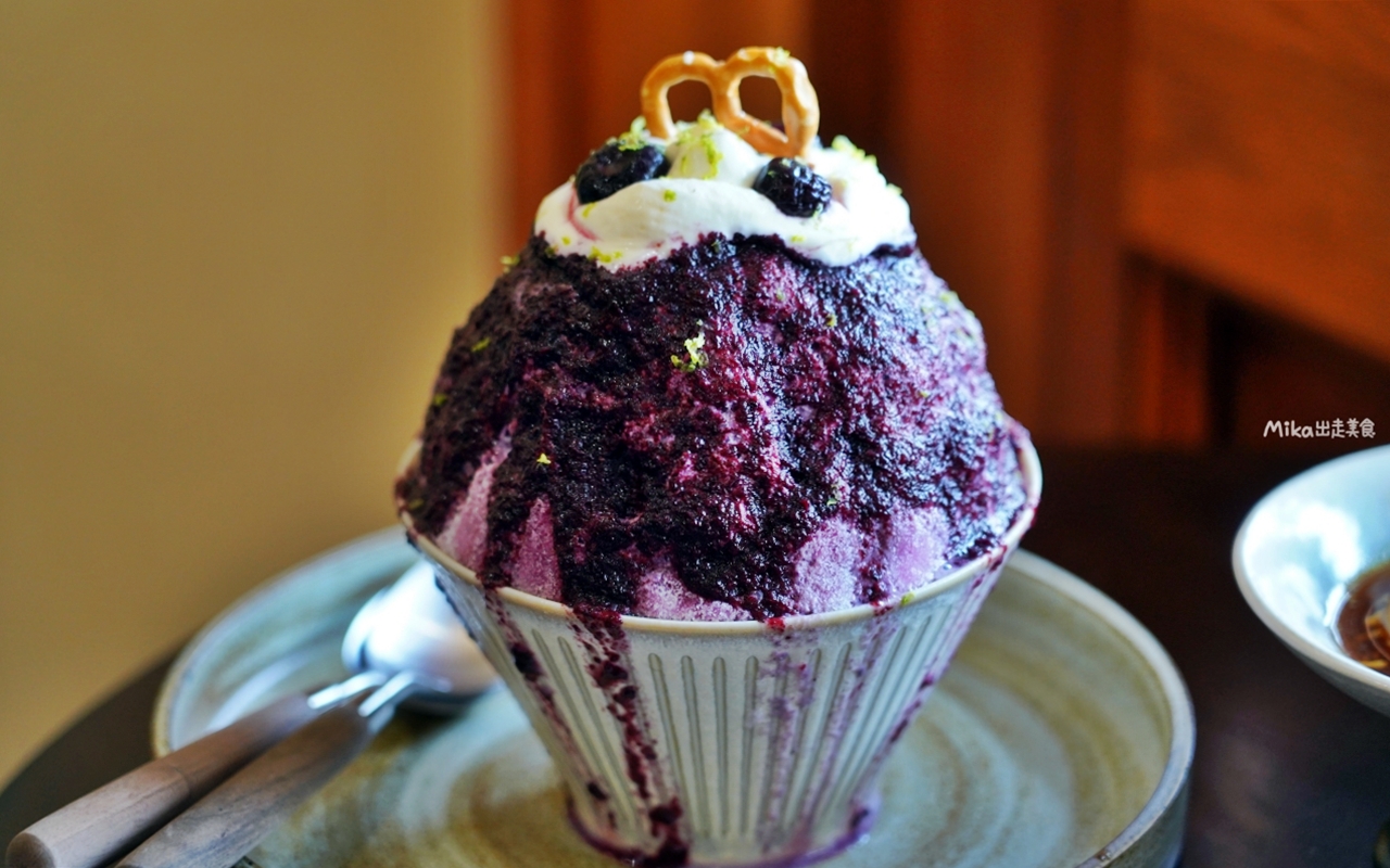 【澎湖】 藍冉YUKKURI — 日式刨冰｜手工自製 文青日式刨冰店，藍莓生起司好好吃。