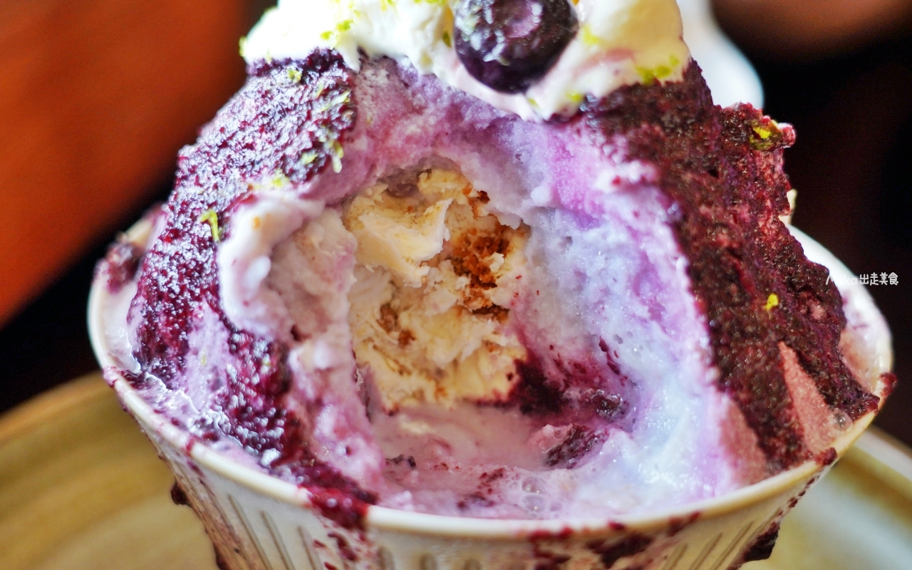 【澎湖】 藍冉YUKKURI — 日式刨冰｜手工自製 文青日式刨冰店，藍莓生起司好好吃。