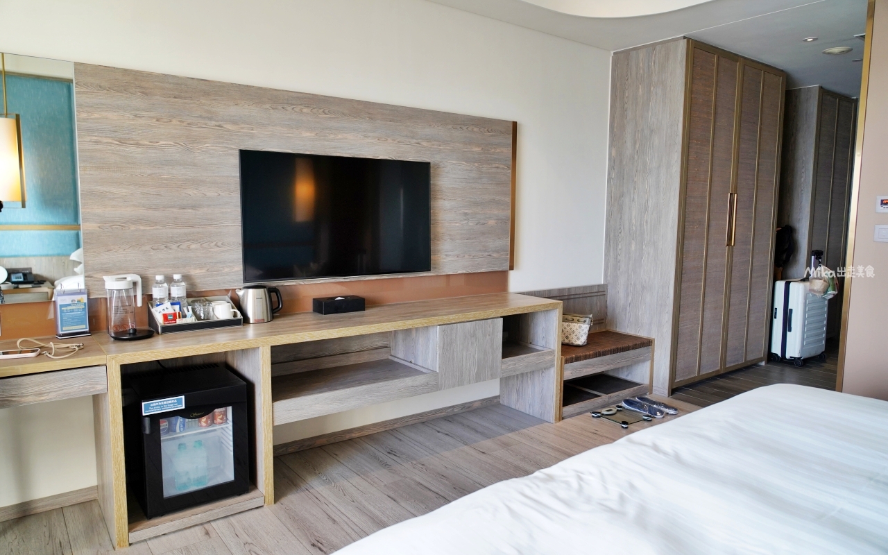 【澎湖】 福朋喜來登酒店｜澎湖住宿首選，豪華自助早餐跟無敵海景房還有大陽台，海天一色的無邊際泳池超級美！