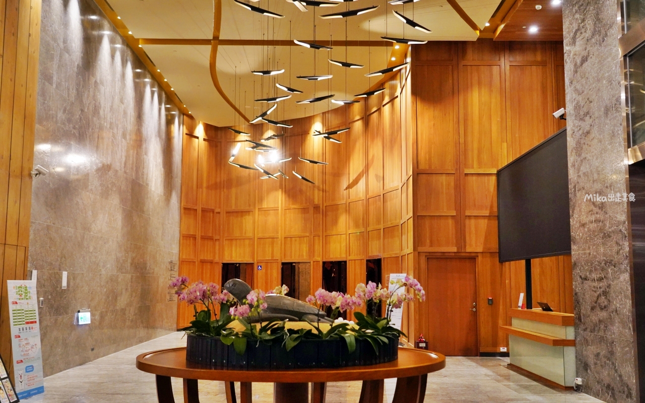 【澎湖】 福朋喜來登酒店｜澎湖住宿首選，豪華自助早餐跟無敵海景房還有大陽台，海天一色的無邊際泳池超級美！