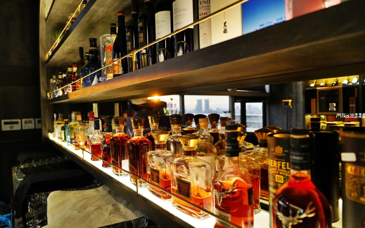 【台北】 Ageless  私享所｜超隱密 城市秘境私享，採預約制+會員制 中西合併頂級私廚料理，獨立包廂＋私人管家，獨享22 樓獨立超大景觀露台的101與台北城市夜景。