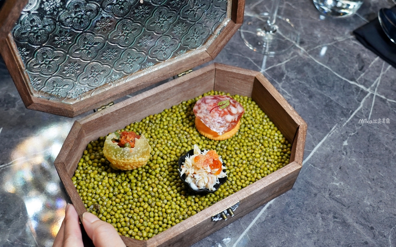 【台北】 Ageless  私享所｜超隱密 城市秘境私享，採預約制+會員制 中西合併頂級私廚料理，獨立包廂＋私人管家，獨享22 樓獨立超大景觀露台的101與台北城市夜景。