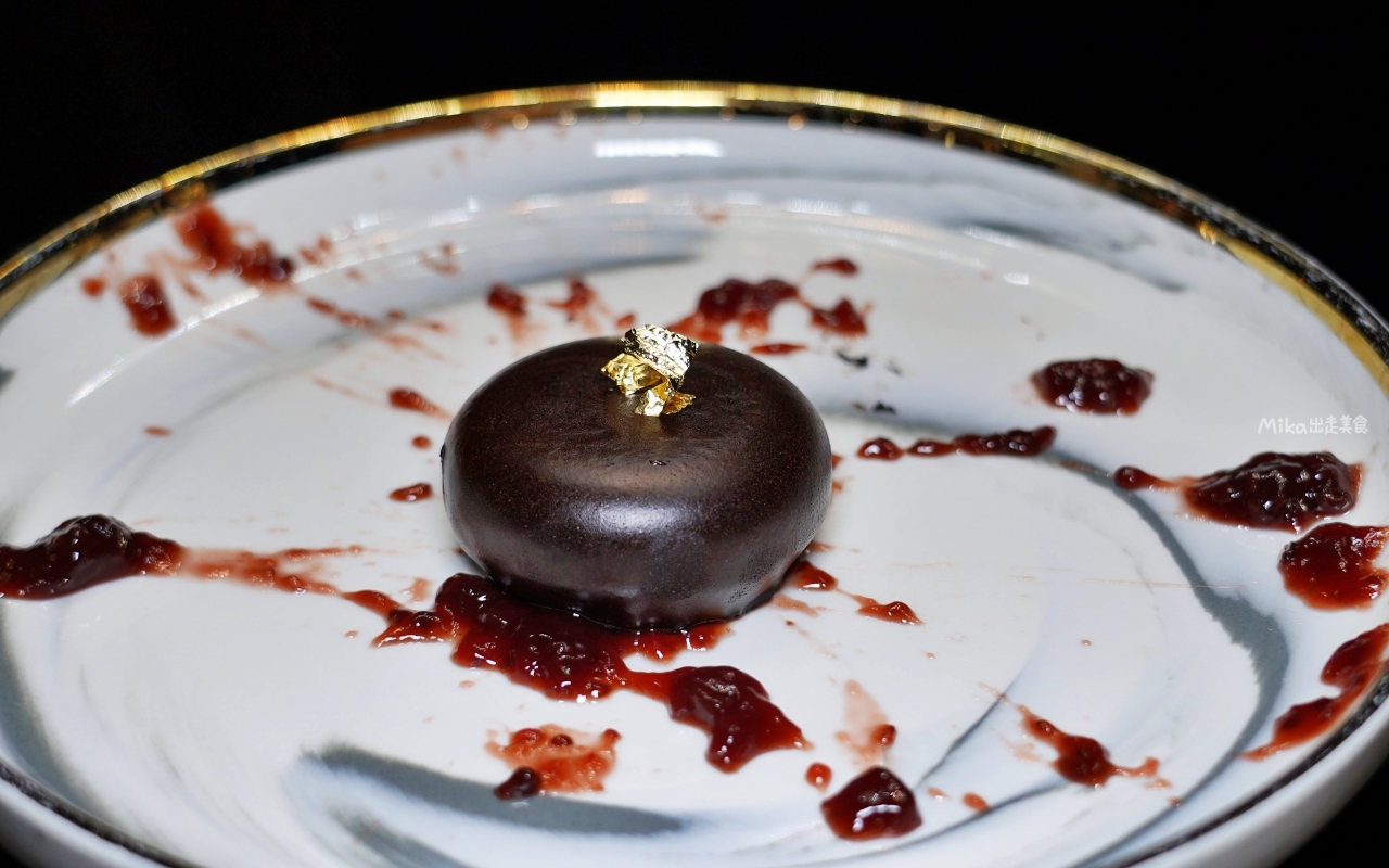 【台北】 Ageless  私享所｜超隱密 城市秘境私享，採預約制+會員制 中西合併頂級私廚料理，獨立包廂＋私人管家，獨享22 樓獨立超大景觀露台的101與台北城市夜景。