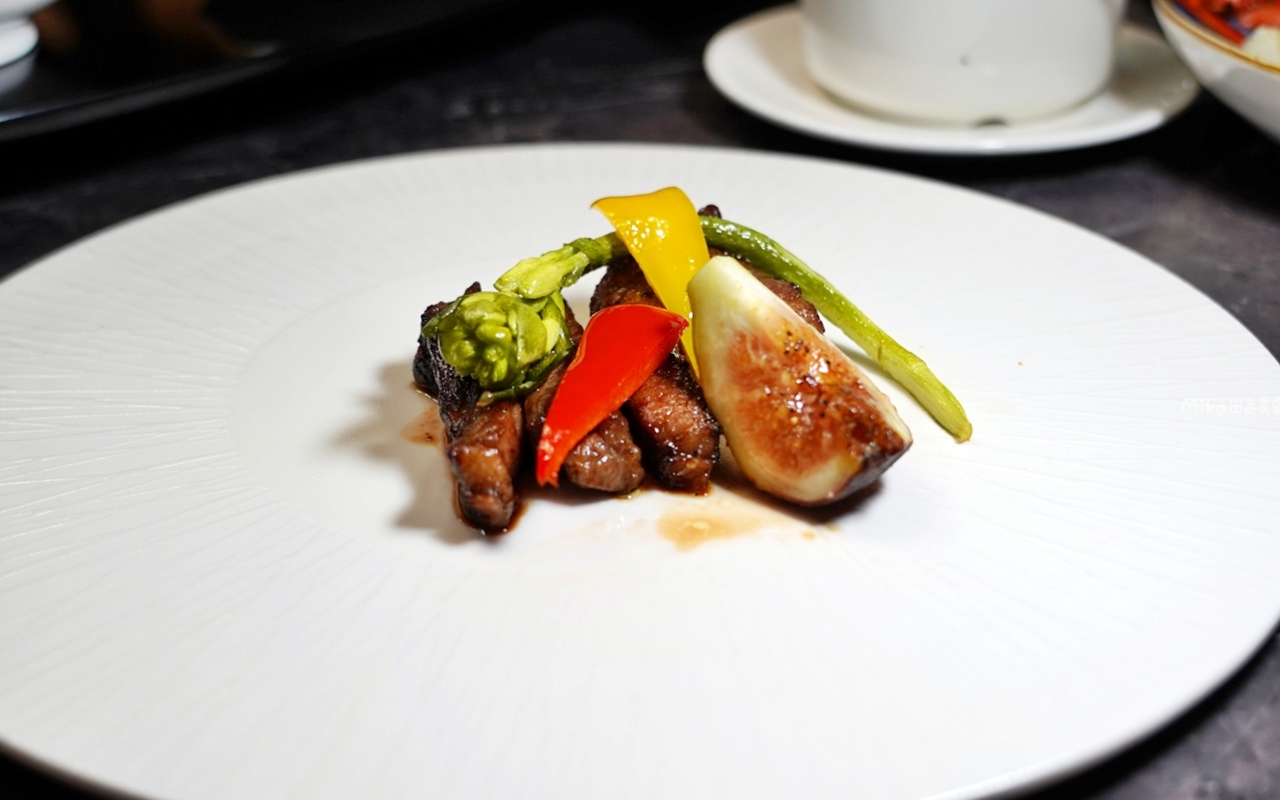 【台北】 Ageless  私享所｜超隱密 城市秘境私享，採預約制+會員制 中西合併頂級私廚料理，獨立包廂＋私人管家，獨享22 樓獨立超大景觀露台的101與台北城市夜景。