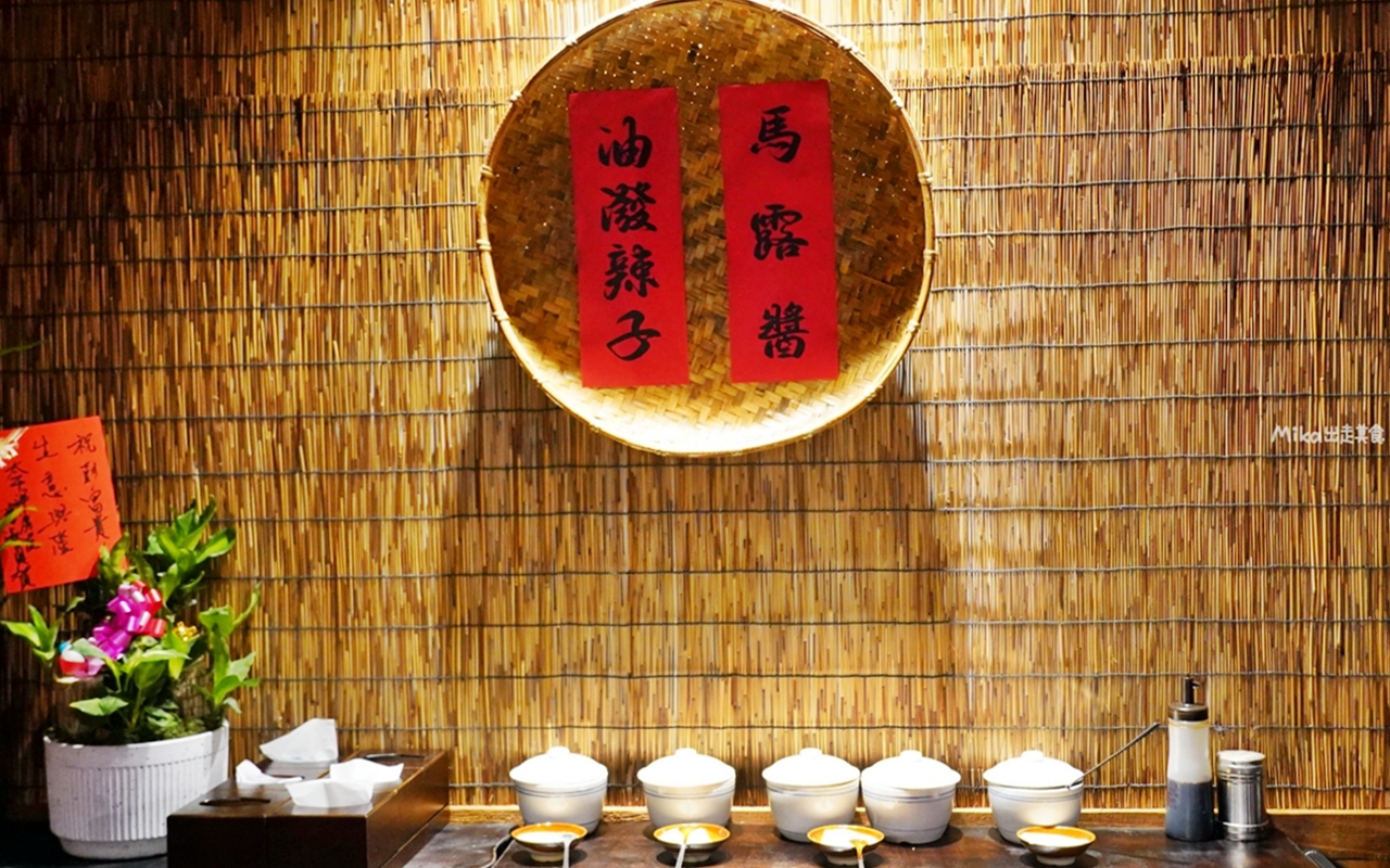 【新北】 三峽 彭富貴 雞湯小卷米粉｜50隻雞熬出來的雞湯米粉＋醬油雞竟然只要150元一份套餐！有夠佛。