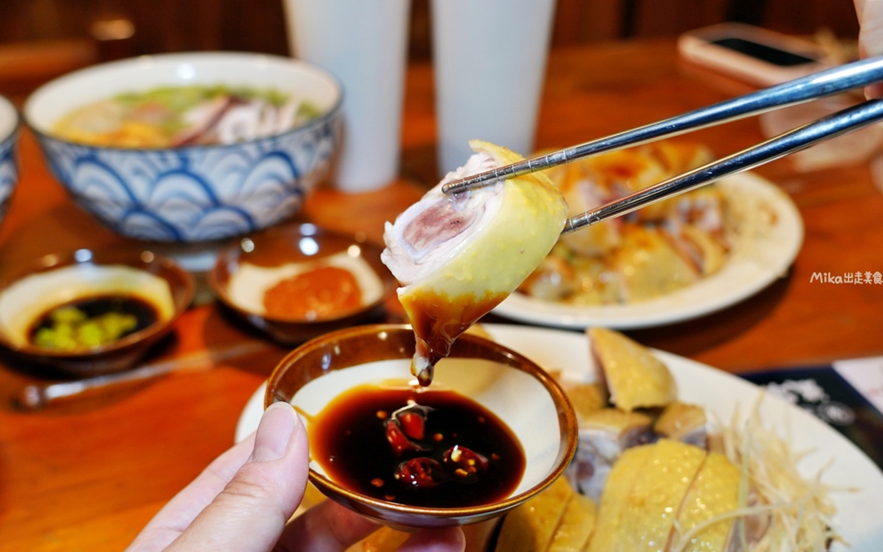 【新北】 三峽 彭富貴 雞湯小卷米粉｜50隻雞熬出來的雞湯米粉＋醬油雞竟然只要150元一份套餐！有夠佛。