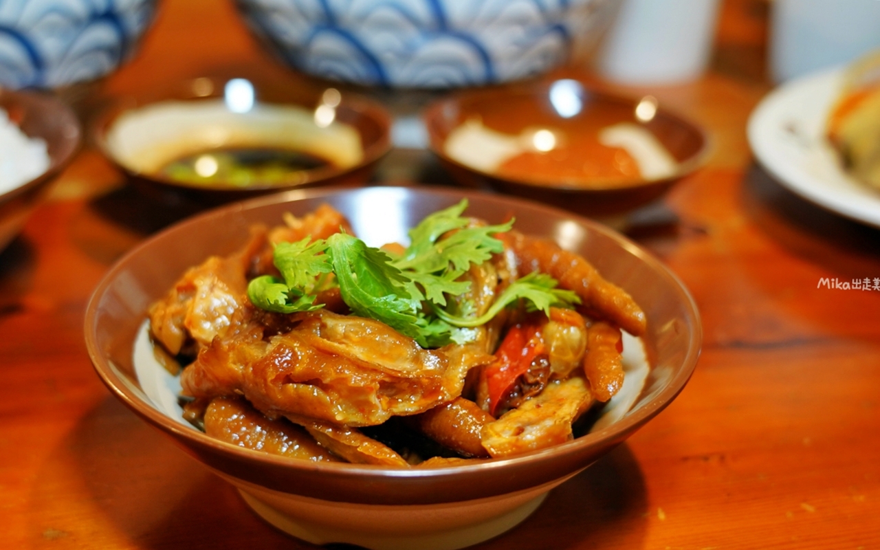 【新北】 三峽 彭富貴 雞湯小卷米粉｜50隻雞熬出來的雞湯米粉＋醬油雞竟然只要150元一份套餐！有夠佛。