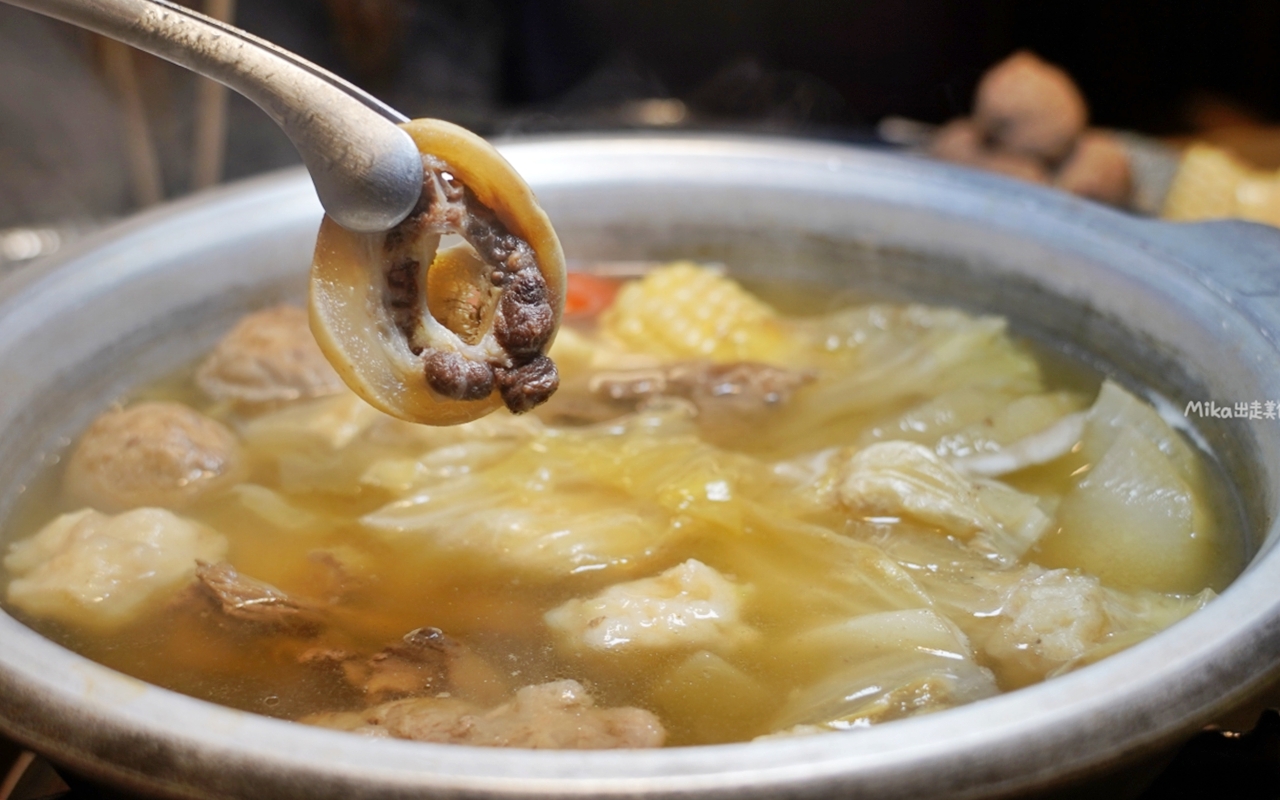 【台北】 牛富溫體涮牛肉｜新鮮現宰 每日直送 台南溫體牛肉鍋＋私房牛肉熱炒料理，激推必點拔絲地瓜！