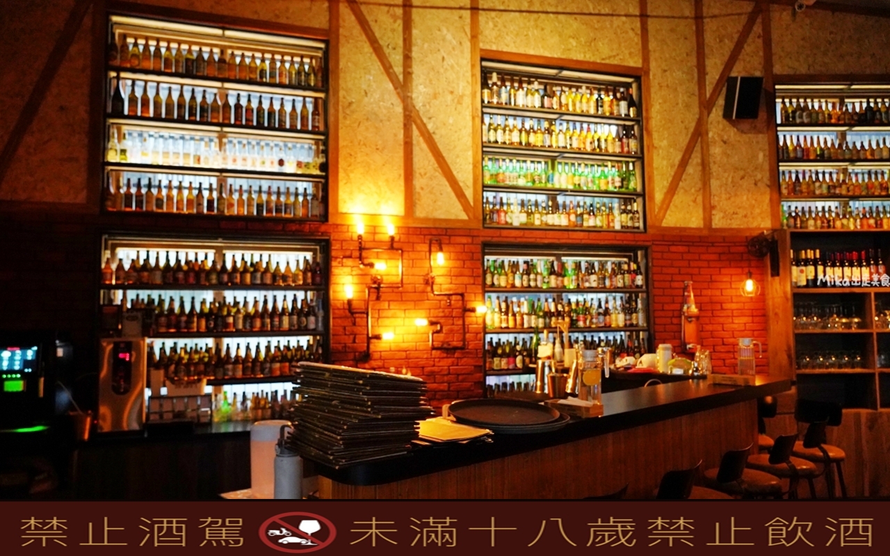 【台中】ABV Bar & Kitchen 地中海餐酒館 台中概念店｜台中 經典道地的西班牙菜，精釀啤酒搭配西班牙料理 醉 對味。