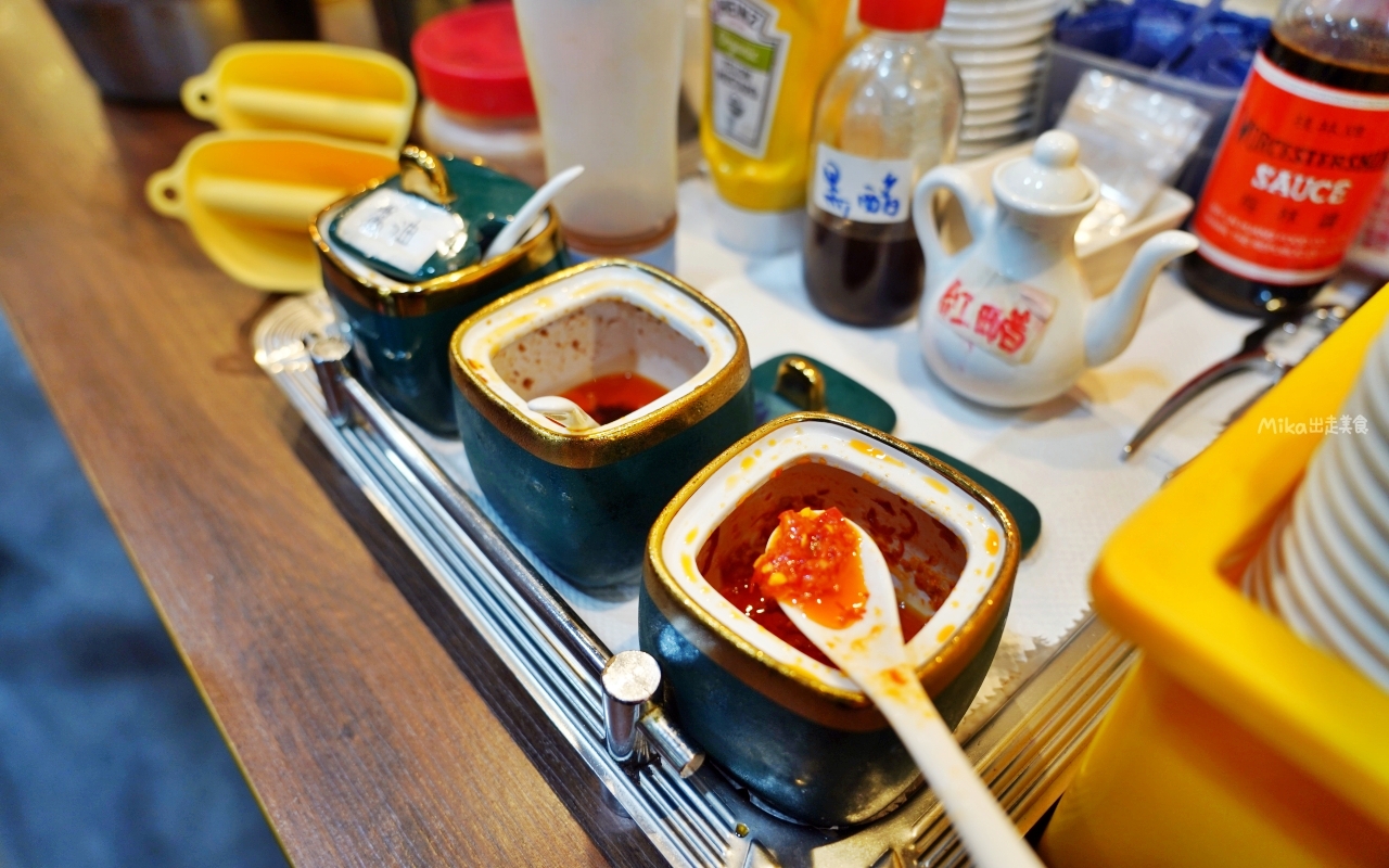 【新北】 新店 宸軒園 粵菜海鮮 中興店｜新店區公所 捷運站附近美食推薦，香港師傅駐店，老字號 港點、粵式 合菜料理專家！還可以客製化桌菜、外燴等…，私心激推脆皮雞必點。