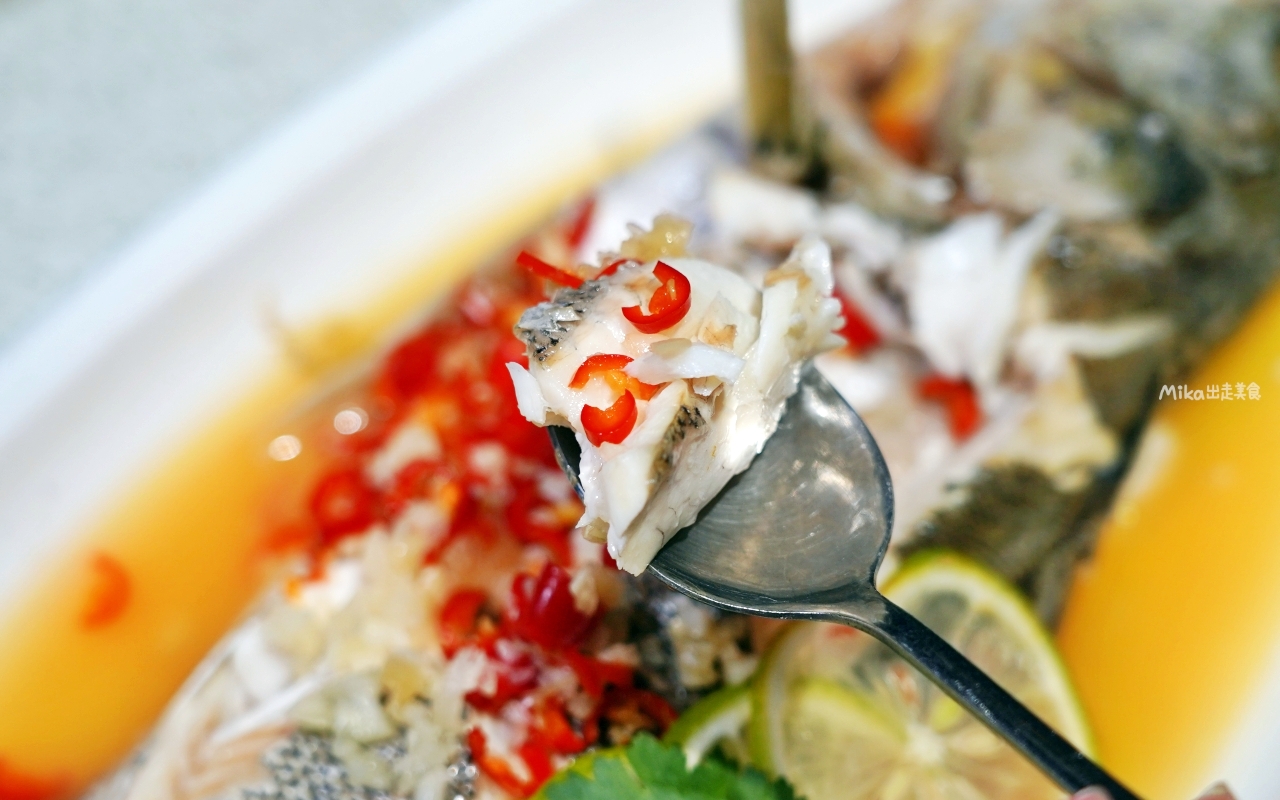 【新北】 新店 宸軒園 粵菜海鮮 中興店｜新店區公所 捷運站附近美食推薦，香港師傅駐店，老字號 港點、粵式 合菜料理專家！還可以客製化桌菜、外燴等…，私心激推脆皮雞必點。