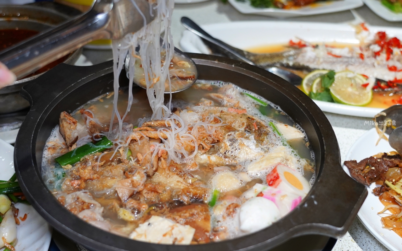 【新北】 新店 宸軒園 粵菜海鮮 中興店｜新店區公所 捷運站附近美食推薦，香港師傅駐店，老字號 港點、粵式 合菜料理專家！還可以客製化桌菜、外燴等…，私心激推脆皮雞必點。