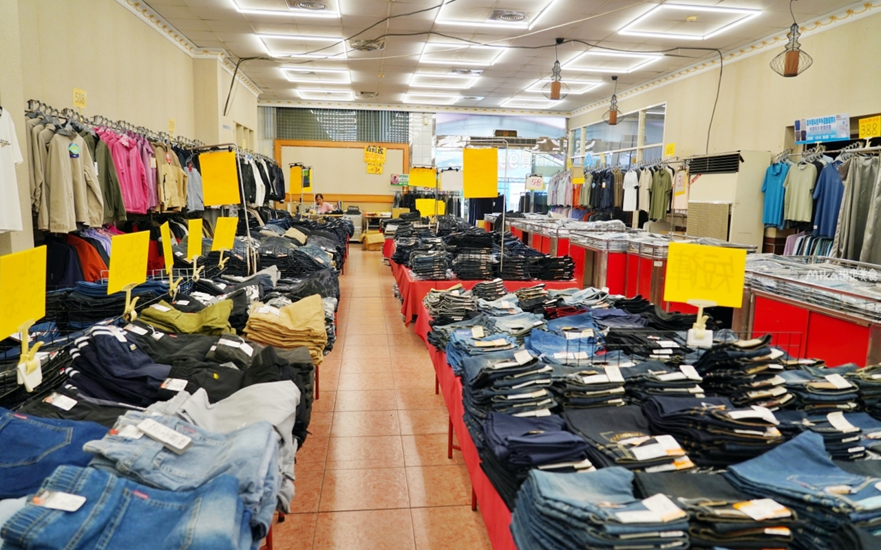 【雲林】 麥寮 嘉益 萬件牛仔褲 聯合廠拍｜雲林麥寮  萬件牛仔褲X原廠犀牛X五大品牌運動鞋X快樂龍家庭五金39元起  聯合特賣。