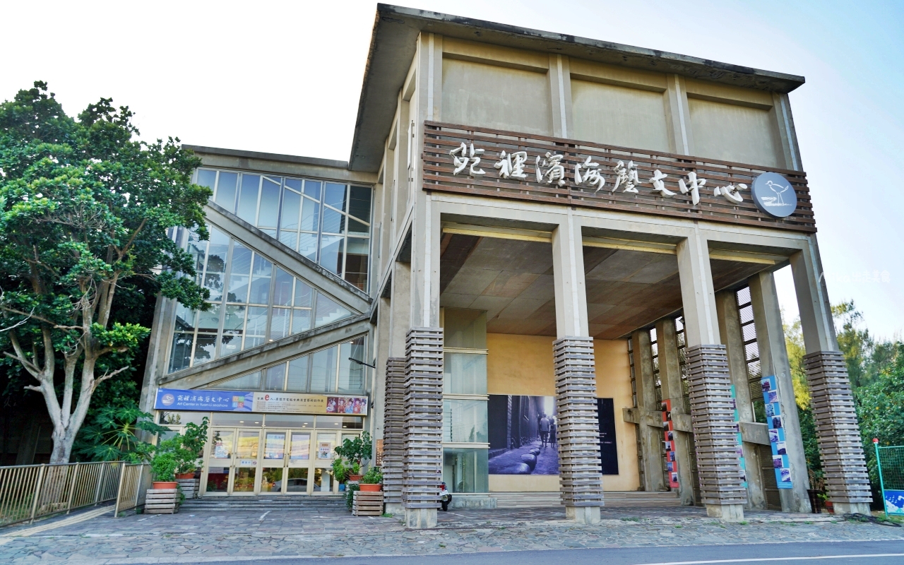 【苗栗】 苑裡 灣麗潮藝 海洋藝術季｜專屬苑裡的海洋派對，結合海洋市集、遊戲闖關跟DIY以及親子劇團等表演，文末還有苑裡秘境 夕陽海景大公開。