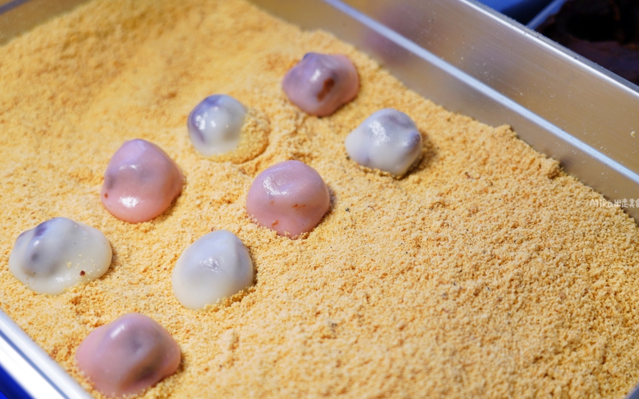 【桃園】 康家客家手工麻糬 大業總店｜ 當天現做 傳統古早味手工純糯米 粉紅少女麻糬吃過嗎？每日限量20盒 賣完為止。