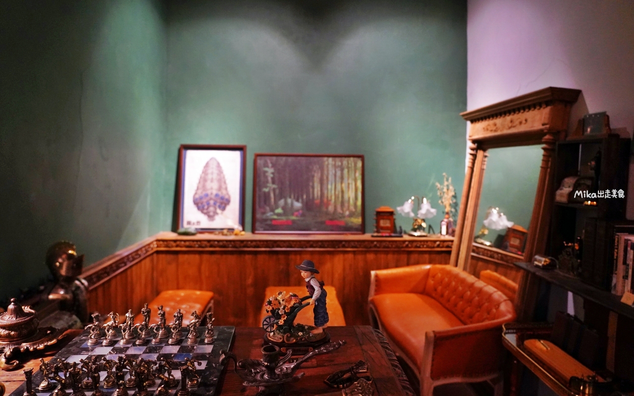 【金門】隱室．微光 咖啡館｜夜間限定 每週只營業三天  隱藏版古厝咖啡館、微醺調酒茶香入味搭配大人味甜點。