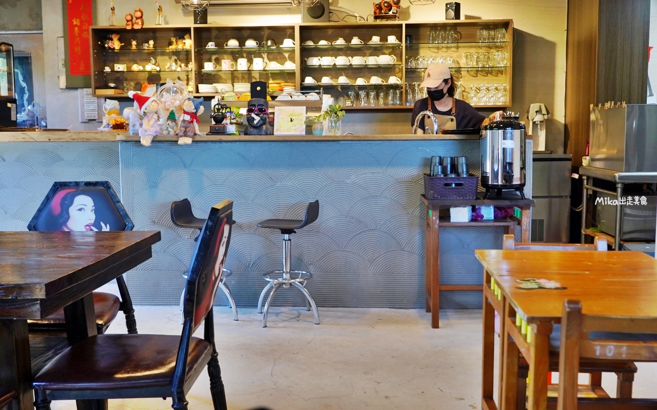 【新北】 貢寮 GUOGANG CAFE 過港仔咖啡｜一家開在貢寮漁村海邊，低調隱密的咖啡廳，提供茶飲/手作甜點還有沖洗室。