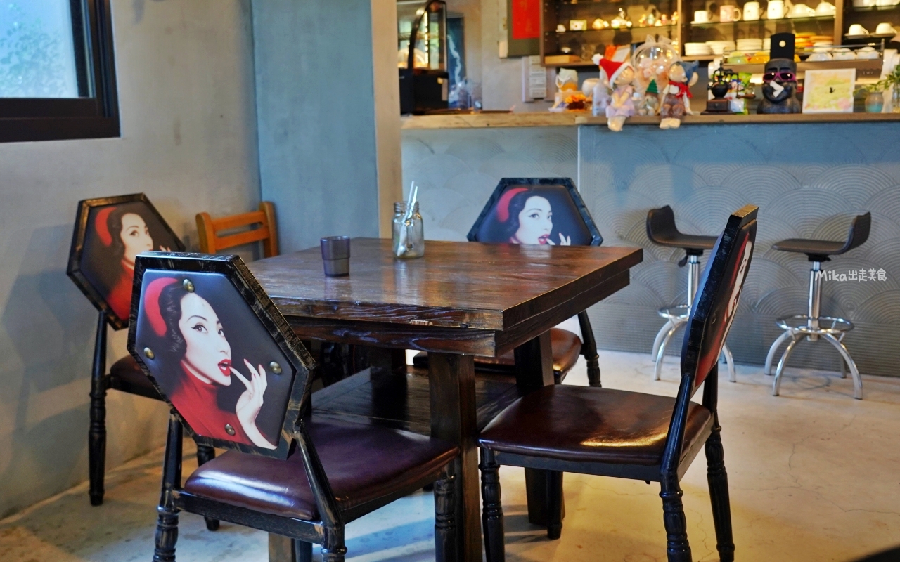 【新北】 貢寮 GUOGANG CAFE 過港仔咖啡｜一家開在貢寮漁村海邊，低調隱密的咖啡廳，提供茶飲/手作甜點還有沖洗室。