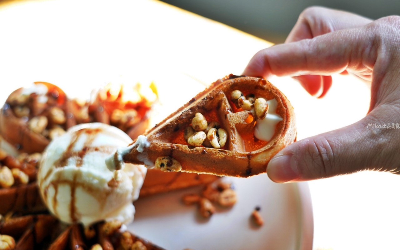 【新北】 貢寮 GUOGANG CAFE 過港仔咖啡｜一家開在貢寮漁村海邊，低調隱密的咖啡廳，提供茶飲/手作甜點還有沖洗室。