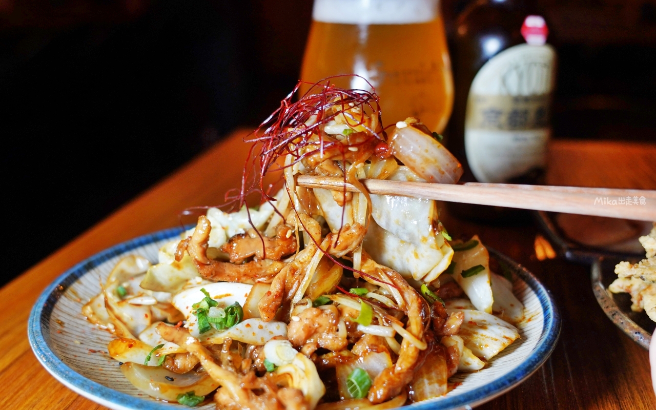 【新竹】ABV Bar & Kitchen 日式居酒館 ｜全台唯一現場燒製稻草燒生魚片 復古昭和風格的日式居酒屋。