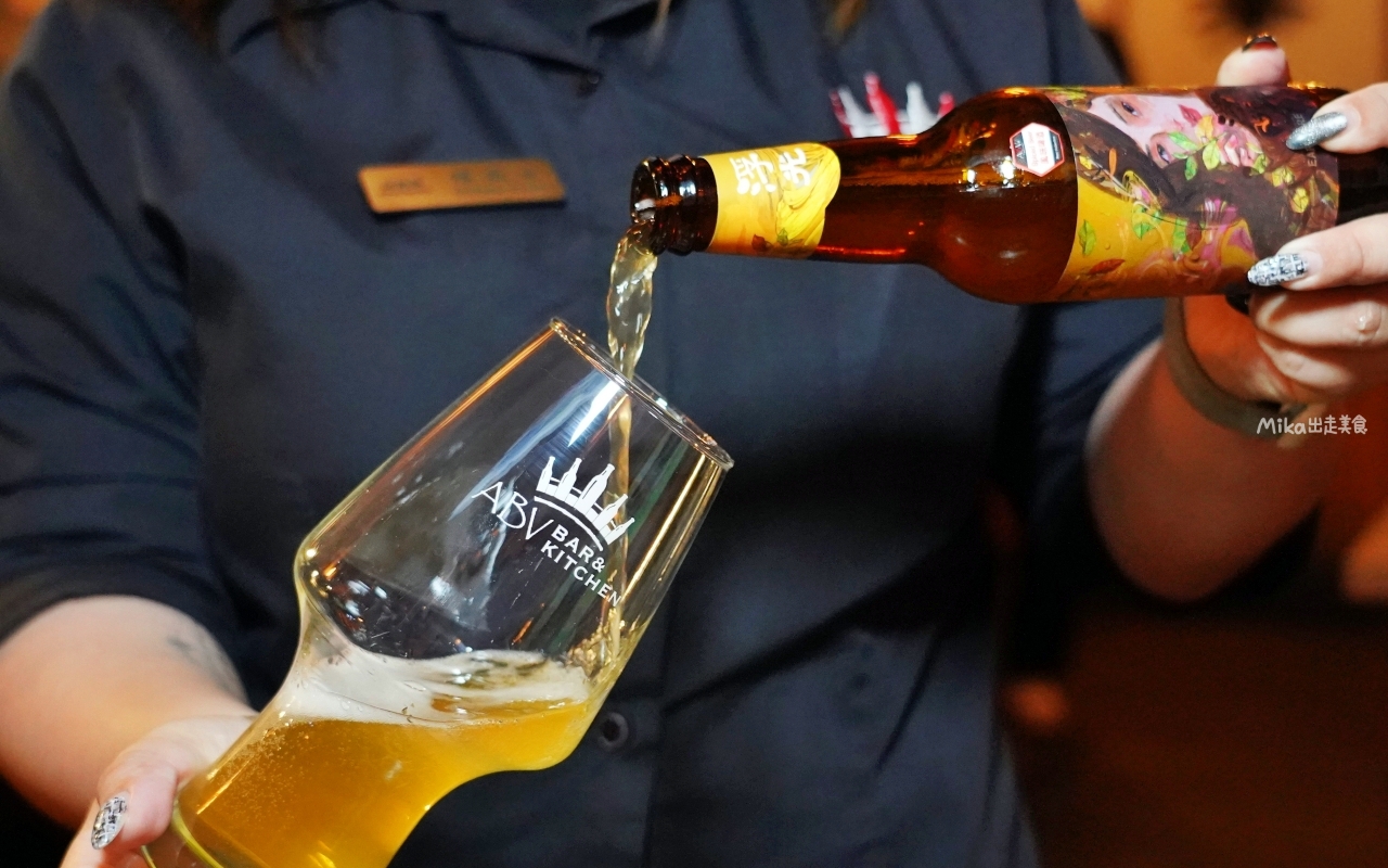 【新竹】ABV Bar & Kitchen 日式居酒館 ｜全台唯一現場燒製稻草燒生魚片 復古昭和風格的日式居酒屋。