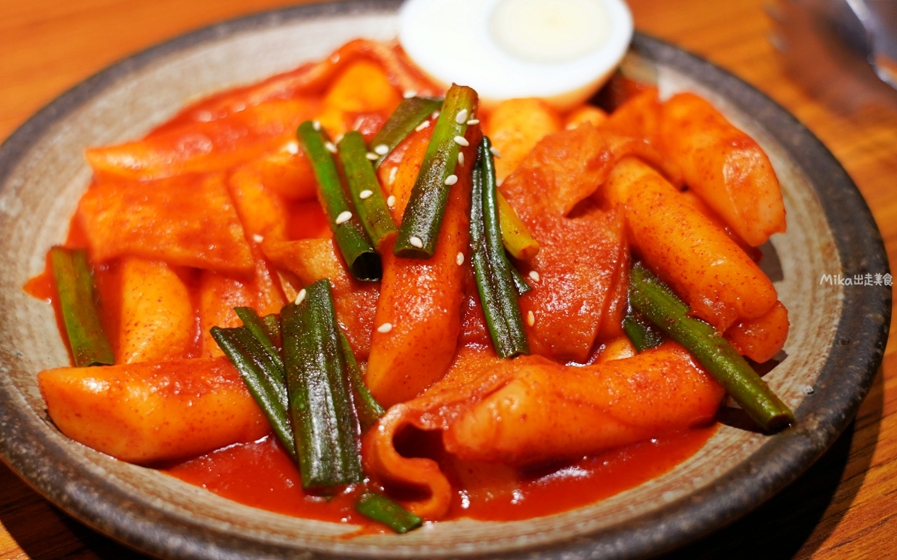 【新北】 板橋 ABV Bar & Kitchen 韓式餐酒館｜另一種韓式燒啤文化，韓式料理搭配超過 300 款來自各國的精釀啤酒，韓式燒烤配燒啤最對味。