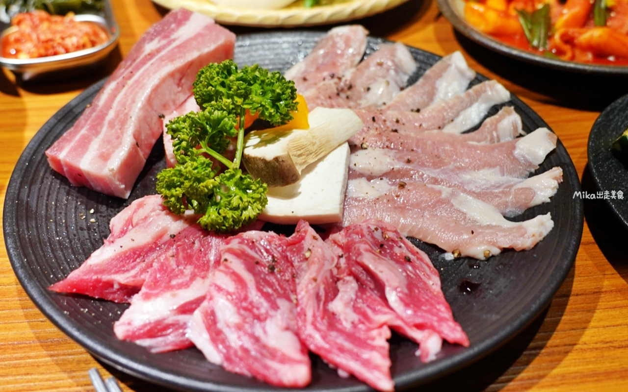 【新北】 板橋 ABV Bar & Kitchen 韓式餐酒館｜另一種韓式燒啤文化，韓式料理搭配超過 300 款來自各國的精釀啤酒，韓式燒烤配燒啤最對味。