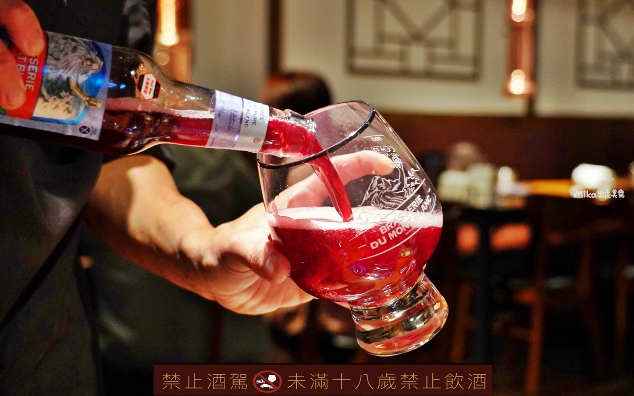 【新北】 板橋 ABV Bar & Kitchen 韓式餐酒館｜另一種韓式燒啤文化，韓式料理搭配超過 300 款來自各國的精釀啤酒，韓式燒烤配燒啤最對味。