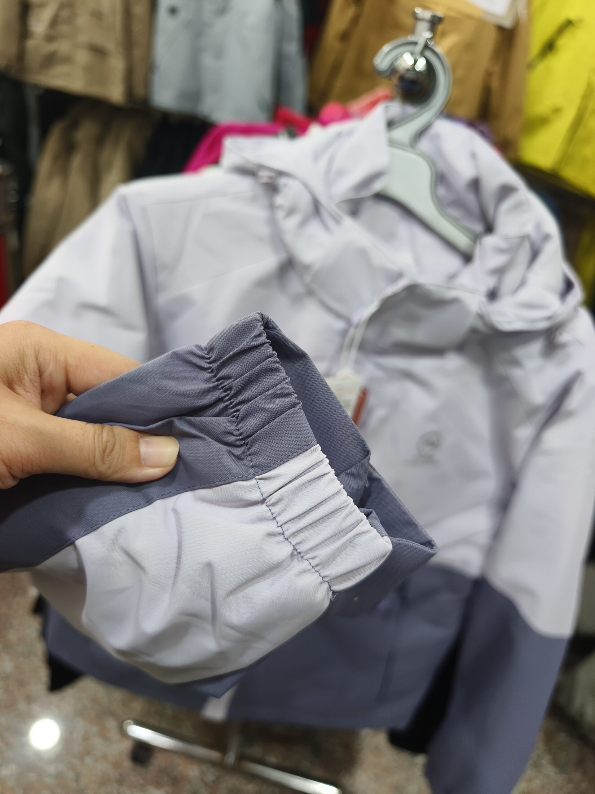 【台南】 金華路 原廠犀牛三代黑科技冰涼衣特賣｜ 全館100元起  春夏秋冬一起出清，長短褲、男女背心 任搭4件990元。