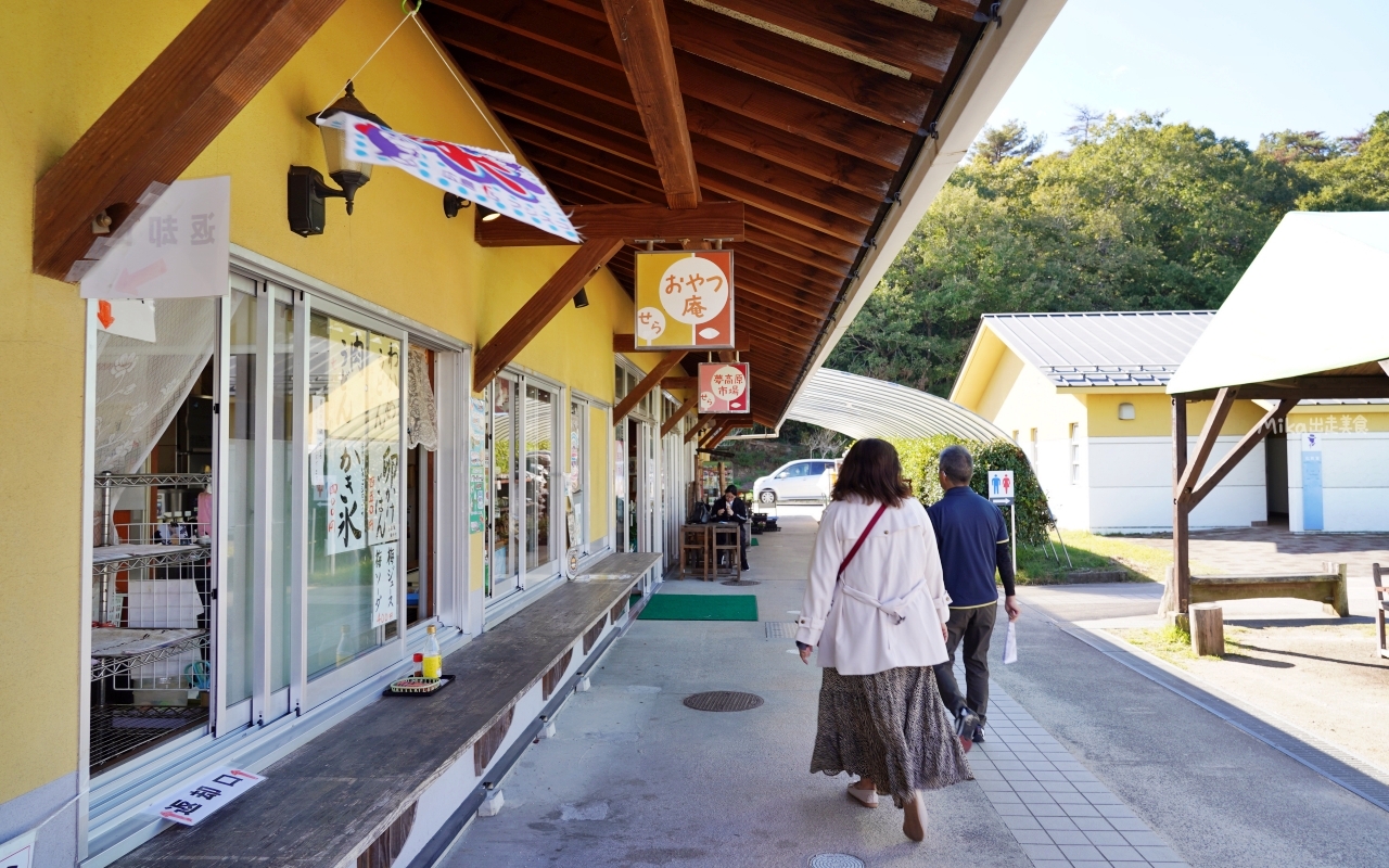 【廣島】 山陽 廣島 世羅 せら夢公園｜廣島自駕景點推薦 全日本第二長 迷你蒸氣小火車以及花卉料理很喜歡。