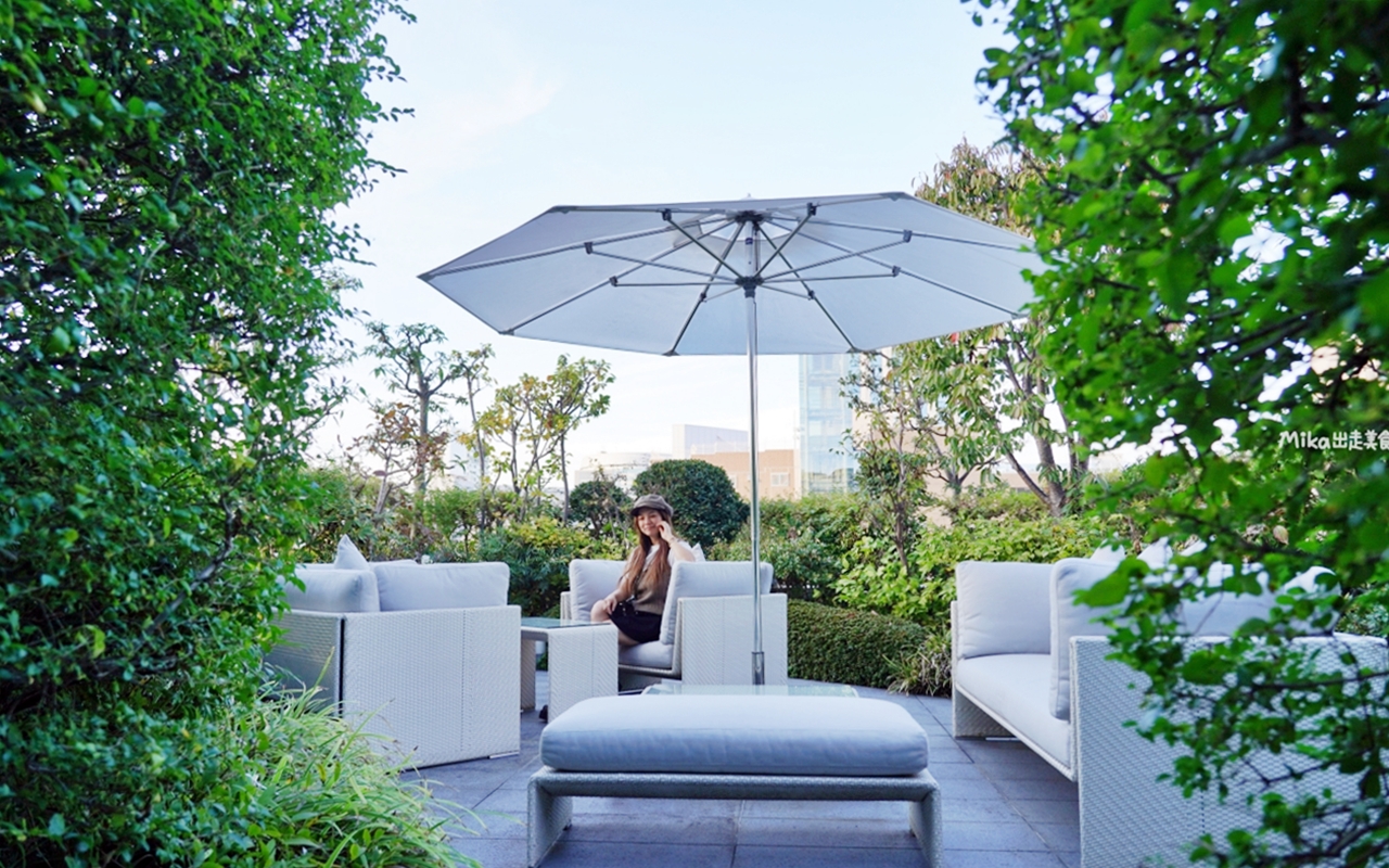 【日本】山陽 岡山信用金庫 內山下分行/廣場｜由世界知名 日本建築師安藤忠雄設計的信用金庫，清水模建築設計 現代簡約時尚 還有專人導覽 免費參觀。