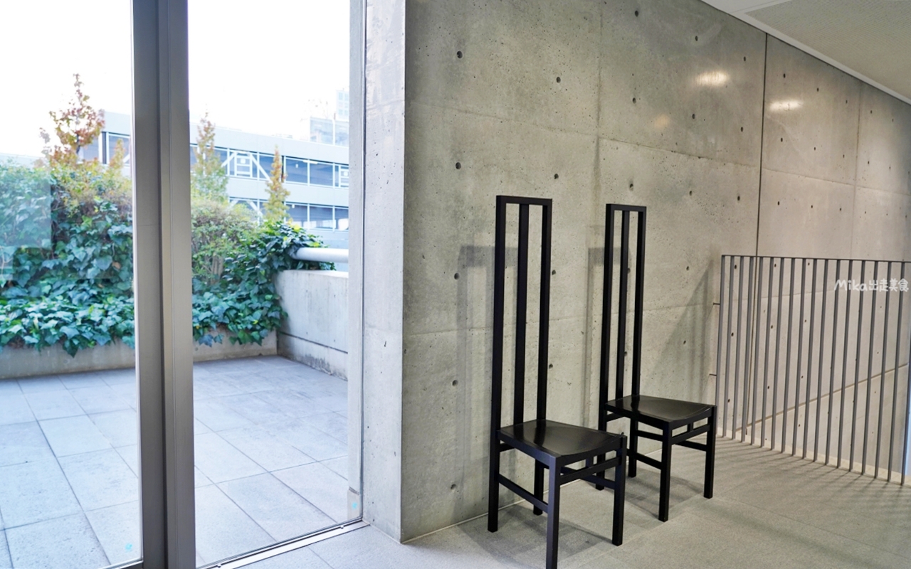 【日本】山陽 岡山信用金庫 內山下分行/廣場｜由世界知名 日本建築師安藤忠雄設計的信用金庫，清水模建築設計 現代簡約時尚 還有專人導覽 免費參觀。