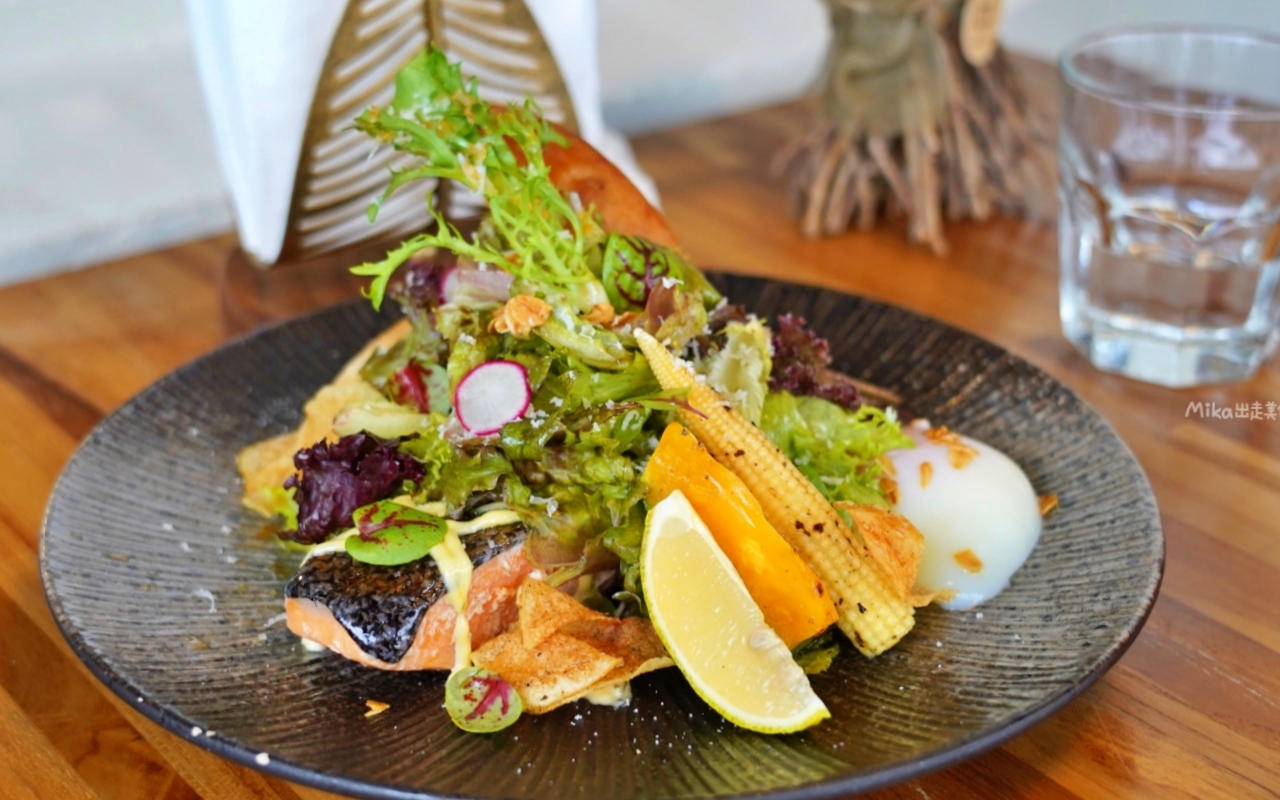 【宜蘭】 Chou Chou 迷你可麗露專賣店-洛伊咖啡｜復古歐風超美老宅，迷你可麗露、咖啡早午餐專賣。